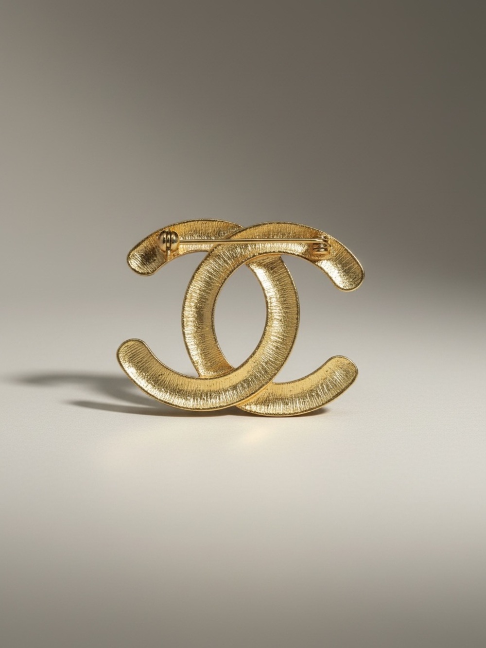 Classic Gold Interlocking Circle Brooch - Women’s Jewelry